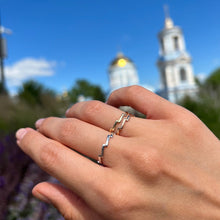 Load image into Gallery viewer, Zigzag Stacking Ring 14-Karat Yellow Gold - Karina Constantine