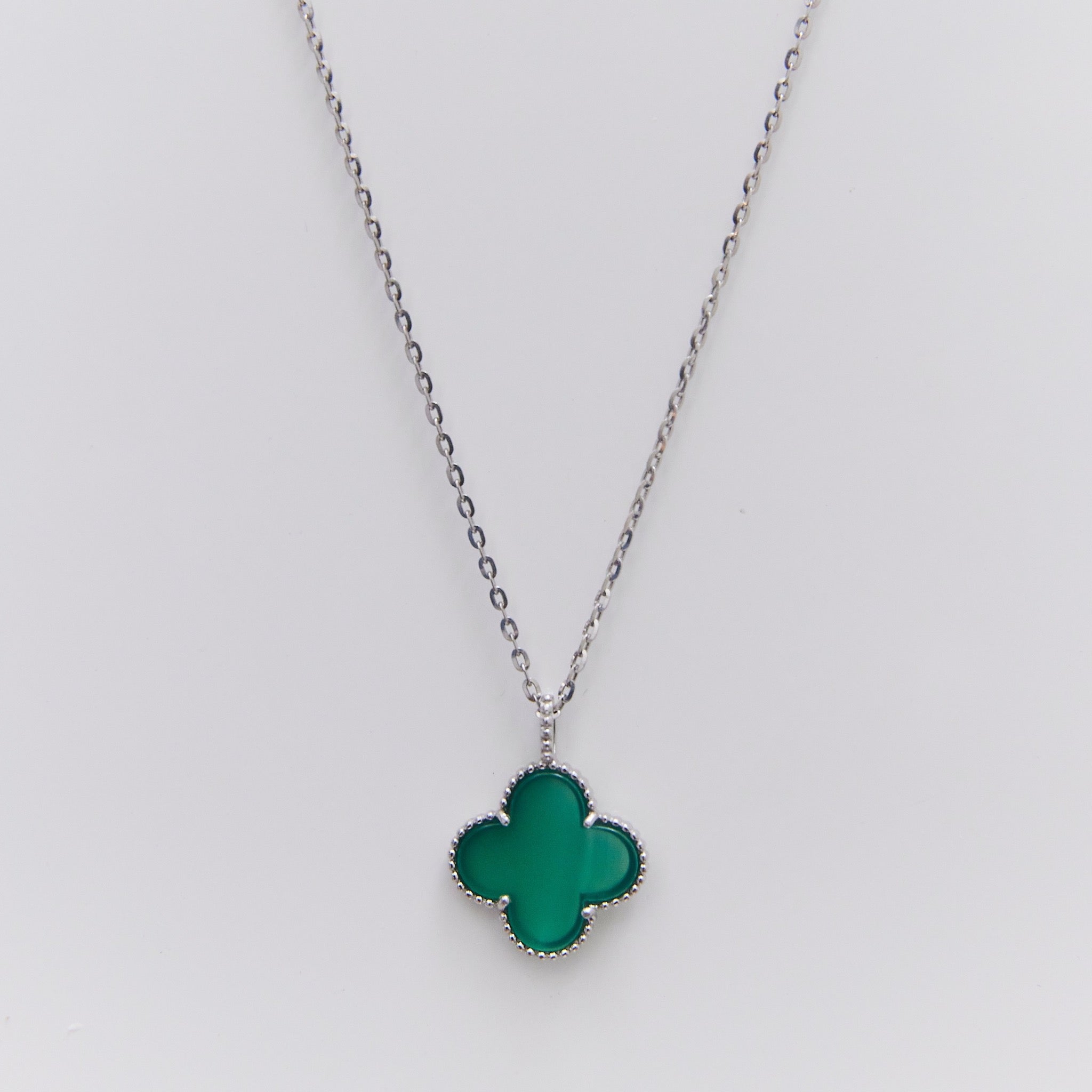 Four Leaf Clover Green Agate Pendant Necklace Sterling Silver
