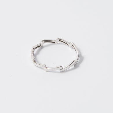 Zigzag Stacking Ring 14-Karat White Gold - Karina Constantine