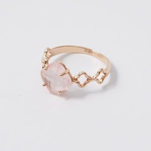 Four Leaf Clover Rose Quartz Ring 14-Karat Rose Gold - Karina Constantine jewellery