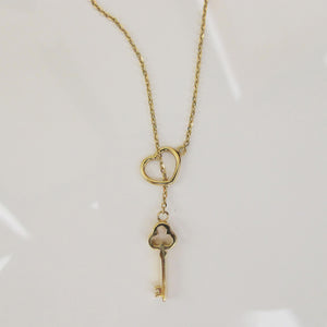 Key To My Heart Lariat Necklace 14-Karat Yellow Gold - Karina Constantine Jewellery